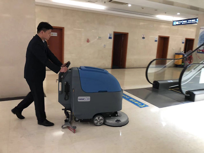 超市保洁用洗地机